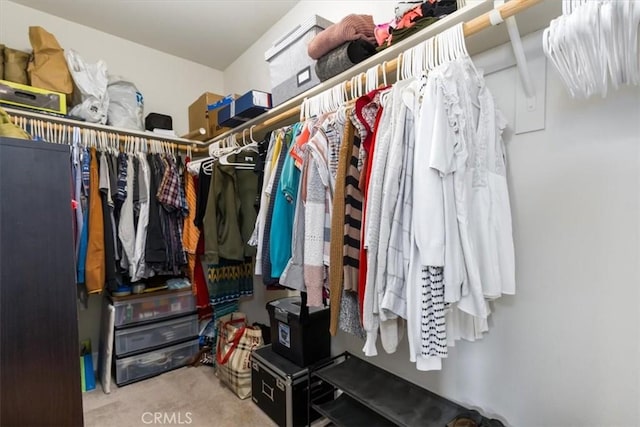 6195 Via Huerto Ct, Atascadero, CA 93422 - walk in closet featuring carpet floors