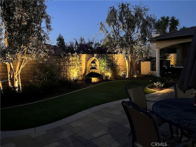 1671 Fairway Dr, Corona, CA 92883 - fenced backyard with a patio area