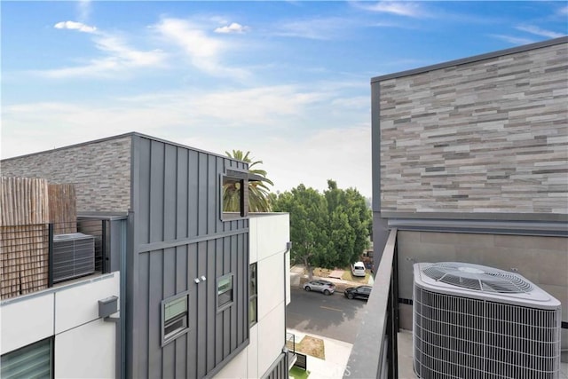1131/2 N Manhattan Pl, Los Angeles, CA 90004 - photo 47