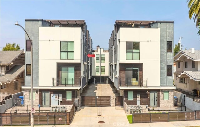1131/2 N Manhattan Pl, Los Angeles, CA 90004 - photo 3
