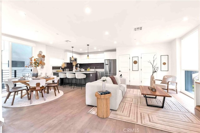 1131/2 N Manhattan Pl, Los Angeles, CA 90004 - photo 23
