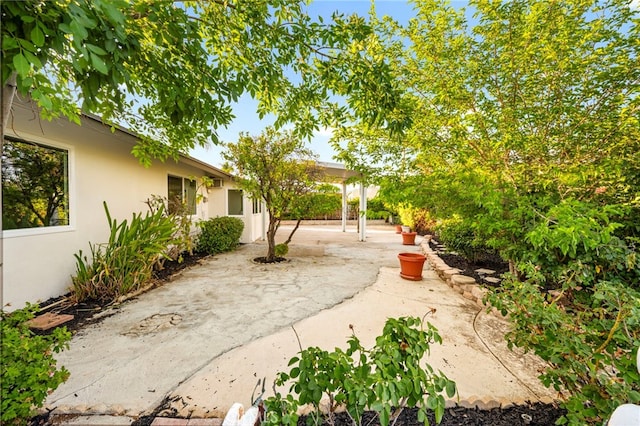 28610 Portsmouth Dr, Menifee, CA 92586 - view of patio