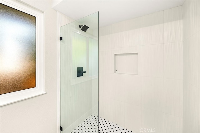 28610 Portsmouth Dr, Menifee, CA 92586 - full bathroom featuring a walk in shower
