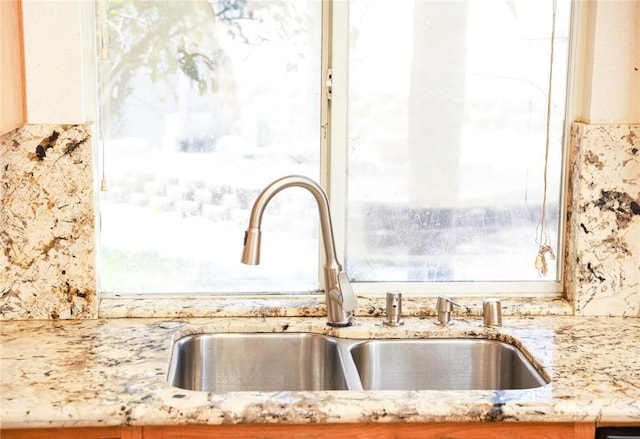 19385 Live Oak Ln, Lake Elsinore, CA 92530 - kitchen view of light stone countertops and decorative backsplash