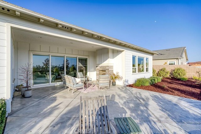 916 Trail View Pl, Nipomo, CA 93444 - back of house featuring a patio
