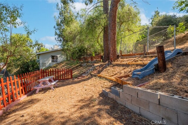 9530 Wheatland Ave, Shadow Hills, CA 91040 - photo 16