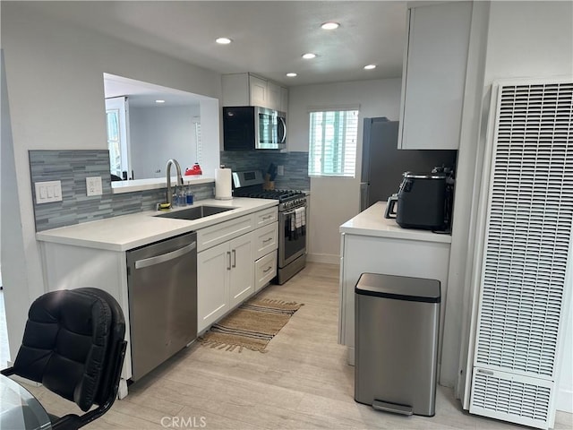 1825 W Balboa, Newport Beach, CA 92663