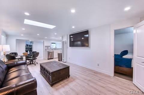 1825 W Balboa, Newport Beach, CA 92663
