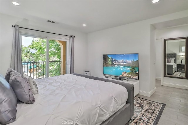 2928 Royal Ave, Simi Valley, CA 93065 - bedroom featuring access to exterior and recessed lighting