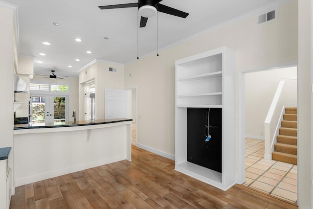 3647 Paseo Vista Famosa, Rancho Santa Fe, CA 92091 - kitchen featuring a ceiling fan, crown molding, dark countertops, recessed lighting, and wood finished floors
