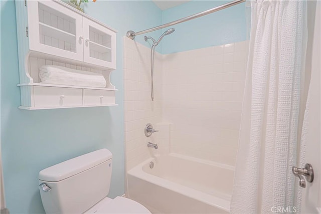 26511 Brooks Cir, Stevenson Ranch, CA 91381 - full bathroom featuring shower / bath combo and toilet