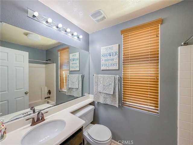 2753 Hornbeam Rd, Palmdale, CA 93551 - full bathroom featuring vanity and shower / washtub combination