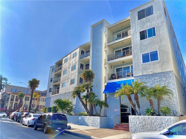 3707 E Livingston Dr Unit 403, Long Beach, CA 90803 - view of apartment building / complex
