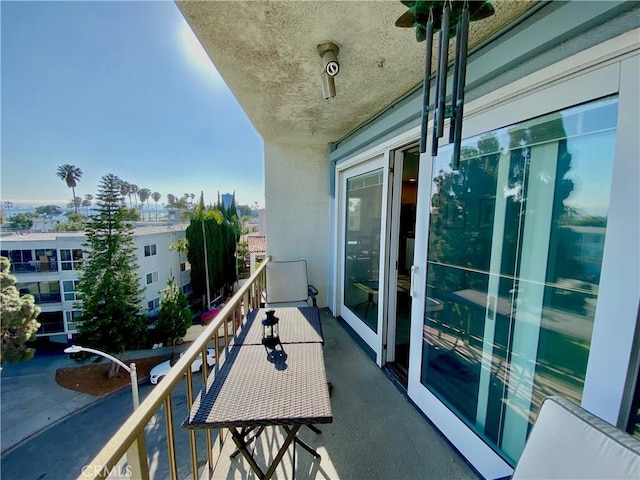 3707 E Livingston Dr Unit 403, Long Beach, CA 90803 - view of balcony