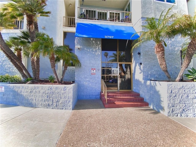 3707 E Livingston Dr Unit 403, Long Beach, CA 90803 - view of exterior entry