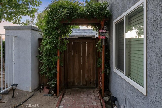 12528 Sonora Way, Victorville, CA 92392 - view of gate