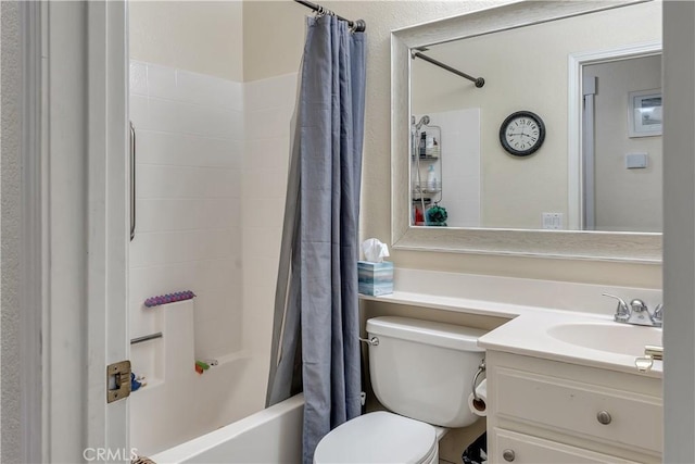 12528 Sonora Way, Victorville, CA 92392 - full bath featuring shower / bathtub combination with curtain and vanity