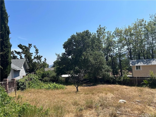 3040 Gertrude Ave, La Crescenta, CA 91214 - view of yard