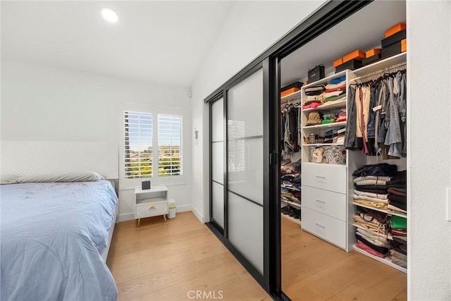 1041 S Falling Leaf Cir, Anaheim Hills, CA 92807 - bedroom featuring light wood-type flooring and recessed lighting