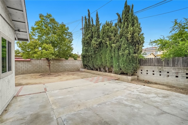 112 E Central Ave, San Gabriel, CA 91776 - fenced backyard with a patio area