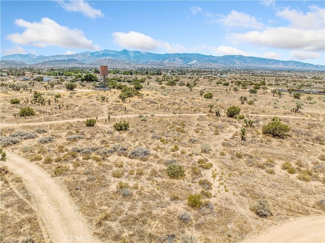 759 La Mirada Rd, Phelan, CA 92371