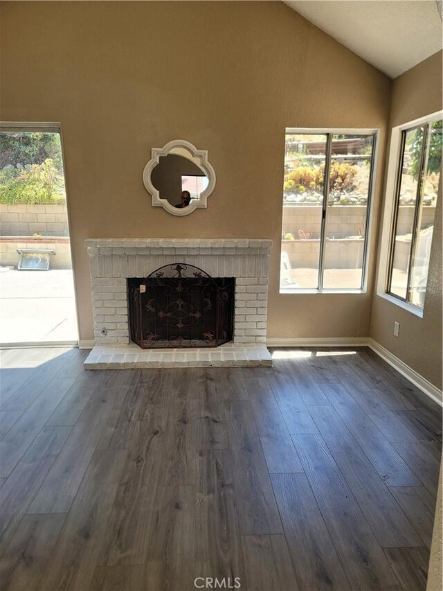 15681 Half Moon Dr, Lake Elsinore, CA 92530 - photo 5