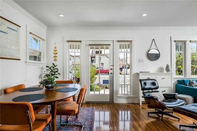 4115 E 10th St, Long Beach, CA 90804 - dining room featuring wood finished floors, ornamental molding, and recessed lighting