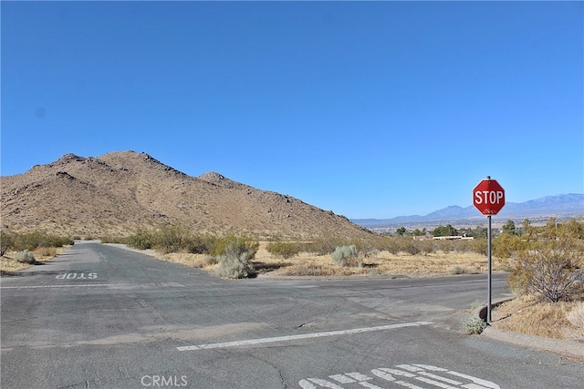 19767 Roanoke Rd, Apple Valley, CA 92307 - photo 7