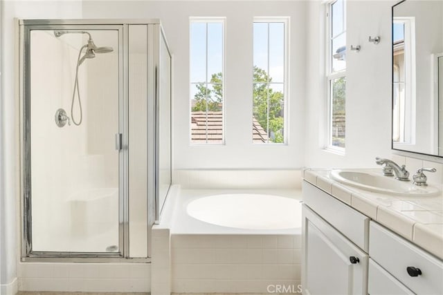967 Strawberry Creek St, Chula Vista, CA 91913 - full bath with a stall shower, vanity, and a bath