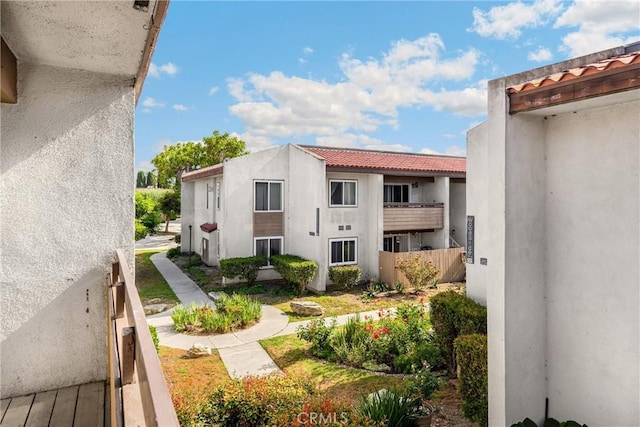 2521 W Sunflower Ave Unit R8, Santa Ana, CA 92704 - view of building exterior