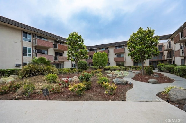 5585 E Pacific Coast Unit 141, Long Beach, CA 90804 - view of home's community