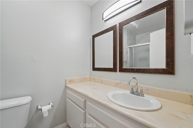 1657 E Kingsley Ave Unit B, Pomona, CA 91767 - full bath with vanity and a shower stall
