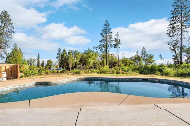 1340 Jeannie Ln, Paradise, CA 95969 - view of swimming pool