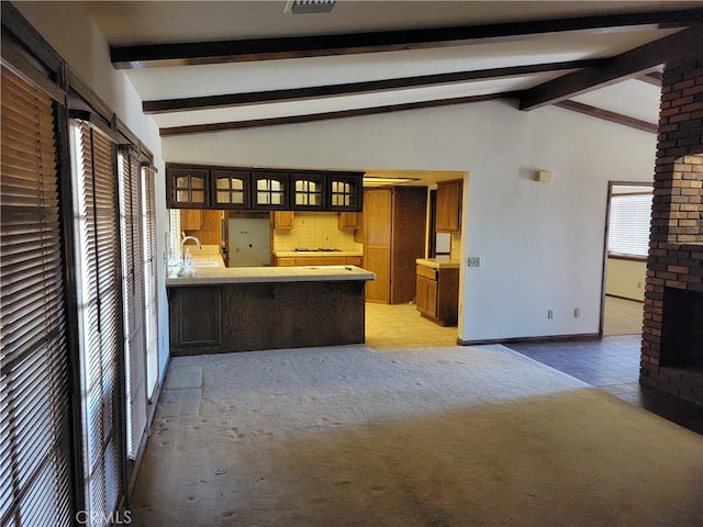 15440 Cactus St, Hesperia, CA 92345 - bar with tasteful backsplash and light colored carpet