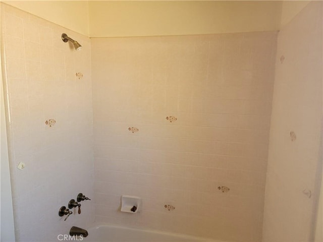 15440 Cactus St, Hesperia, CA 92345 - bathroom with  shower combination