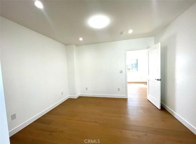 624 W 38th St, San Pedro, CA 90731 - unfurnished room with recessed lighting, wood finished floors, and a smoke detector