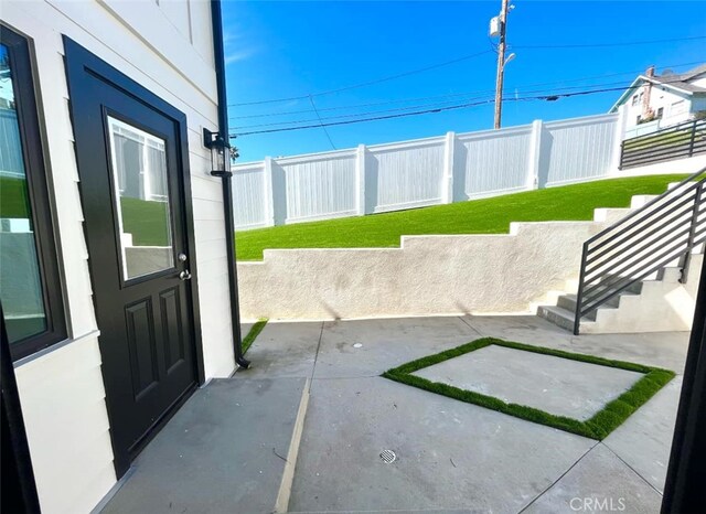 624 W 38th St, San Pedro, CA 90731 - view of patio / terrace
