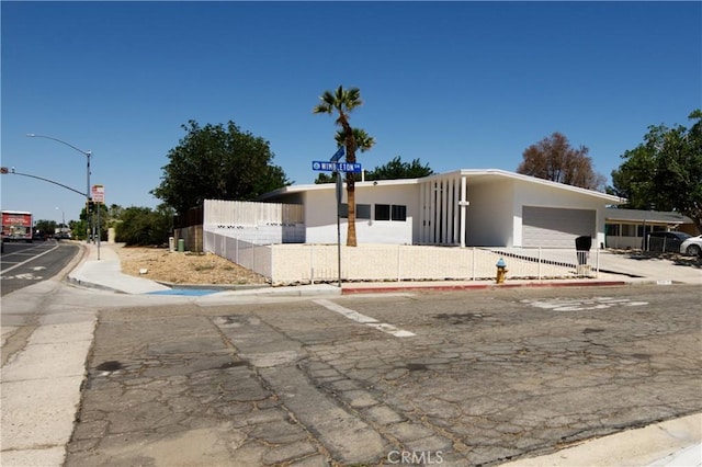 14163 Wimbleton Dr, Victorville, CA 92395 - view of front of property with stucco siding