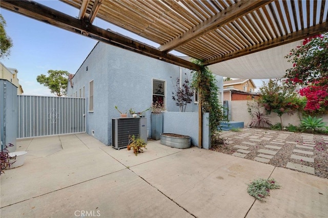 5855 Lemon Ave, Long Beach, CA 90805 - view of patio / terrace with a pergola and a gate