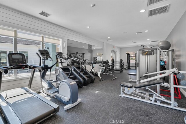 10554 Cannon Dr, Rancho Cucamonga, CA 91730 - gym featuring recessed lighting