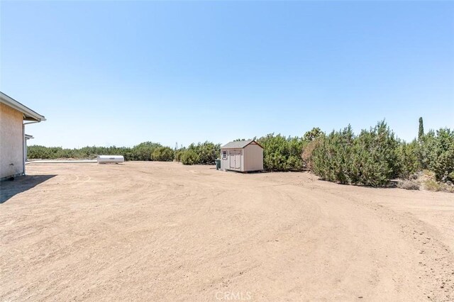 8181 Daisy Rd, Oak Hills, CA 92344 - photo 33