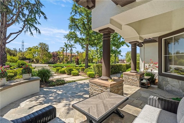 949 Moody Pl, Claremont, CA 91711 - view of patio / terrace