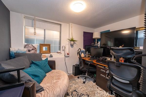 1186 Buelah Ave, City Terrace, CA 90063 - view of office area