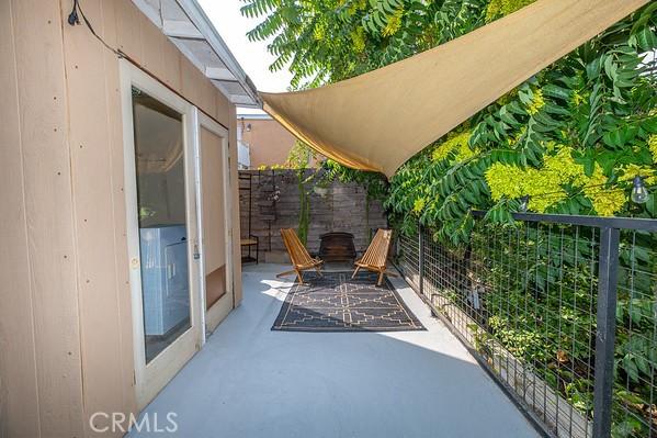 1186 Buelah Ave, City Terrace, CA 90063 - view of patio / terrace