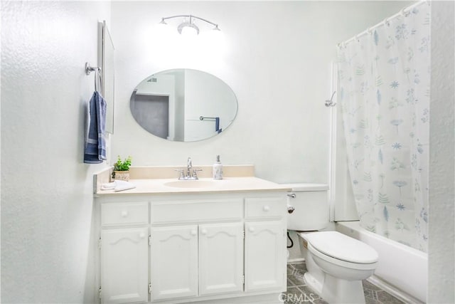 967 S Citron St Unit 3, Anaheim, CA 92805 - full bathroom with vanity, shower / tub combo with curtain, and tile patterned flooring