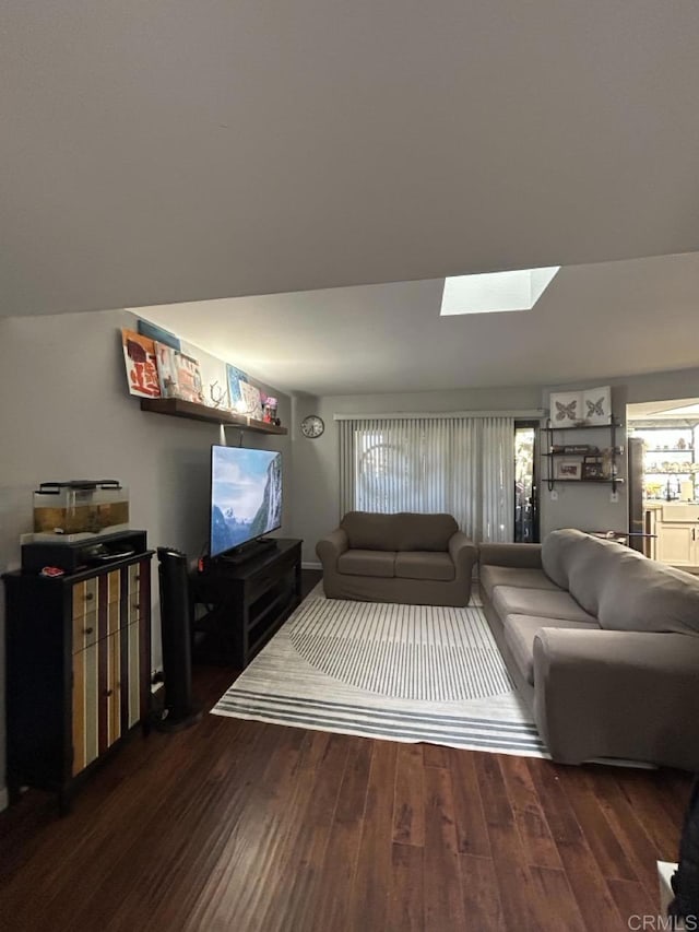440 Citracado Pkwy Unit 30, Escondido, CA 92025 - living room featuring wood finished floors and a skylight