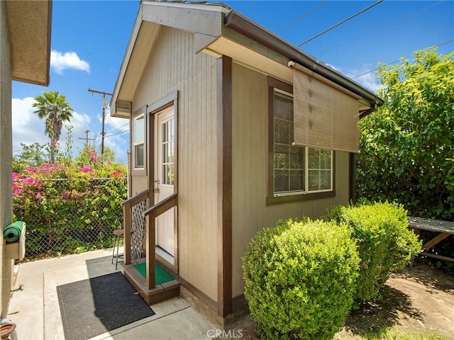 13815 Lexicon Ave, Sylmar, CA 91342 - view of side of property with a patio area