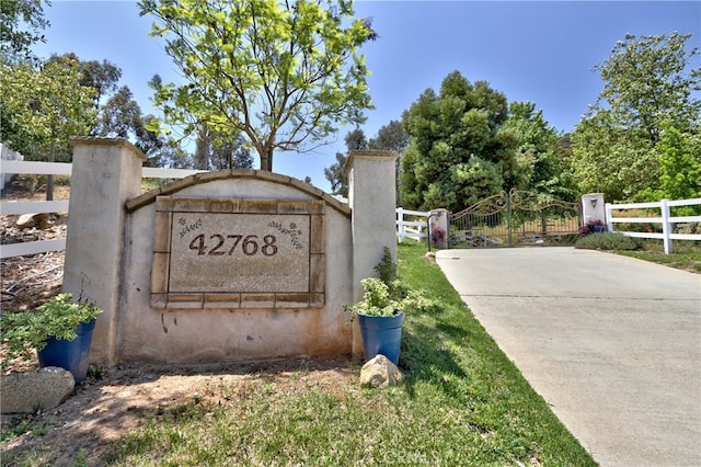 42768 El Calamar Rd, Temecula, CA 92590 - view of community / neighborhood sign