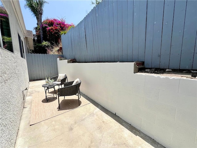 1715 Stanford Ave, Redondo Beach, CA 90278 - view of patio