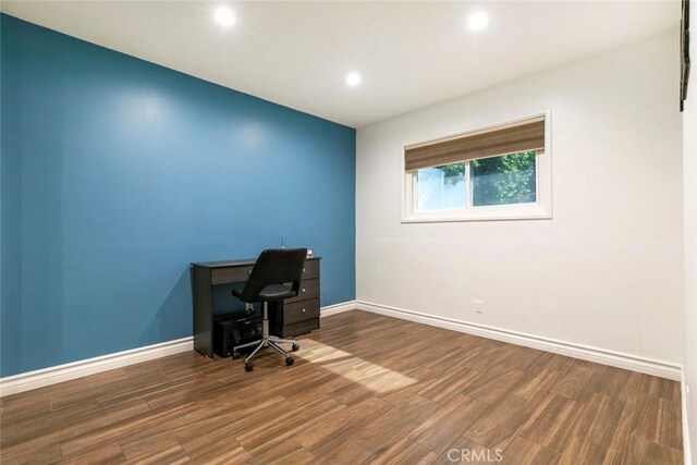 27964 Carvel Dr, Canyon Country, CA 91351 - photo 23